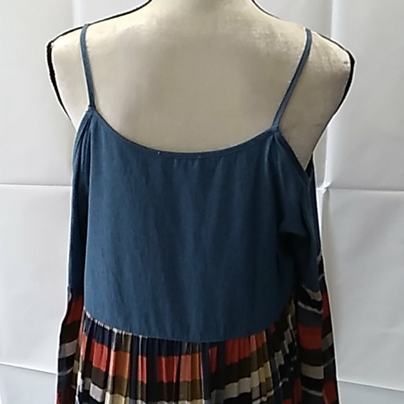 Umgee woman's  tunic top - Picture 6 of 16